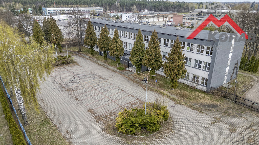 Wołomin, Łukasiewicza